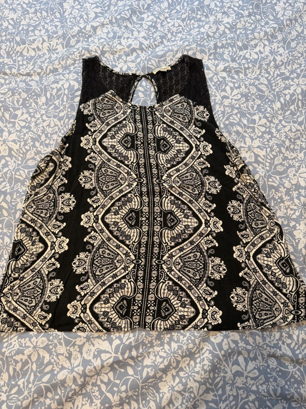 Love on a Hanger Black And White Paisley Sleeveless Top